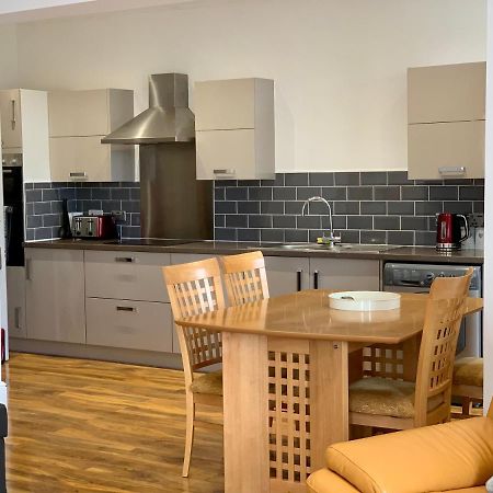 Lytham St Annes, A Spacious, High End, One Bedroomed Apartment 5 Eksteriør billede