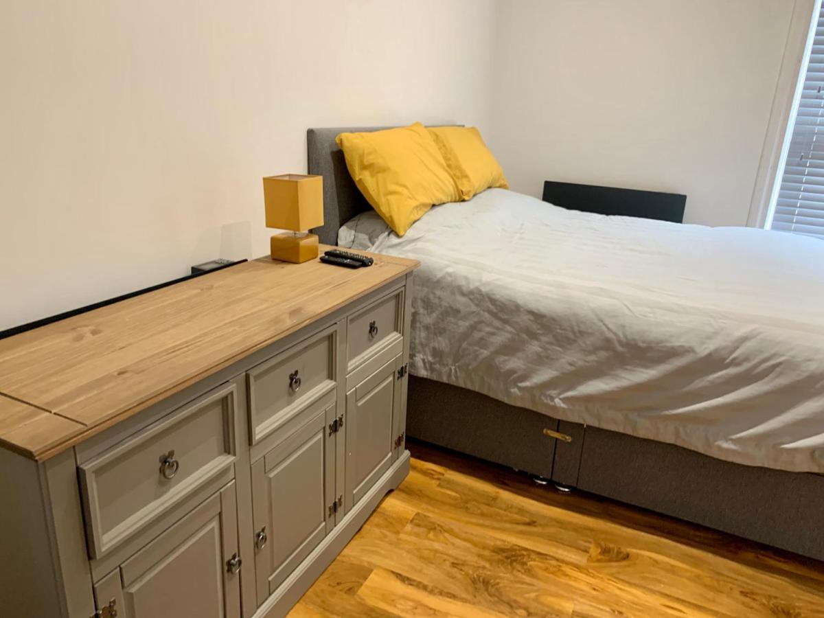 Lytham St Annes, A Spacious, High End, One Bedroomed Apartment 5 Eksteriør billede